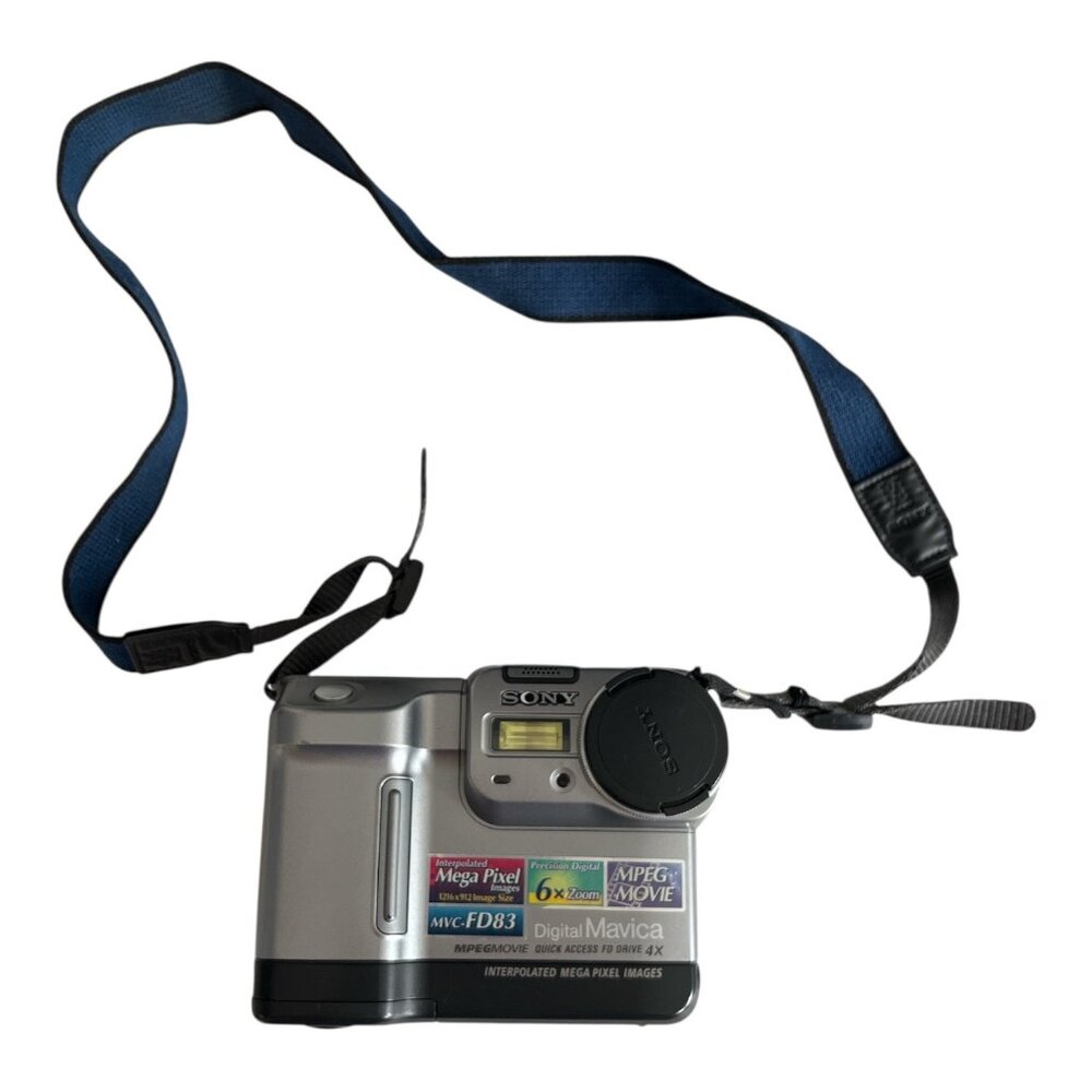 Sony Digital Mavica MVC-FD83 Floppy Disk Camera MPEG Movie Japan